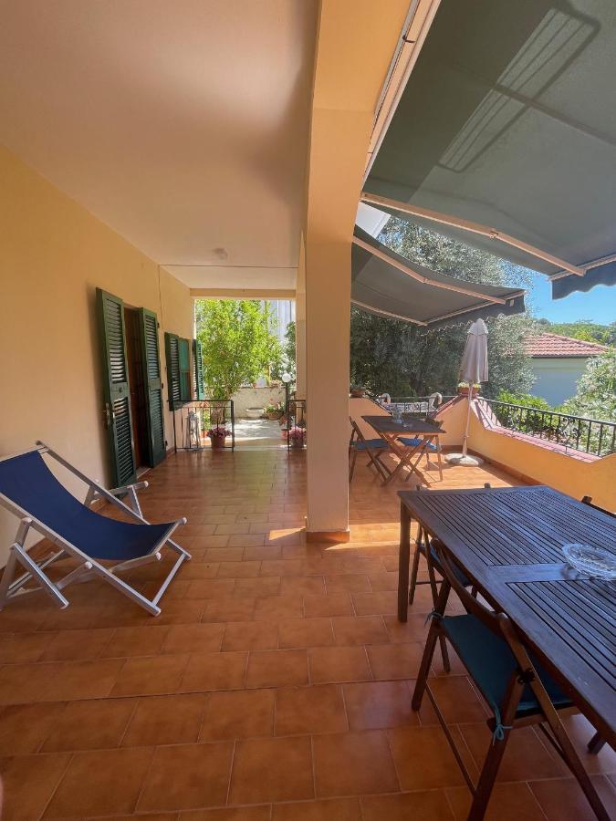 B&B L'Albero Di Melograno Seccheto Exterior foto